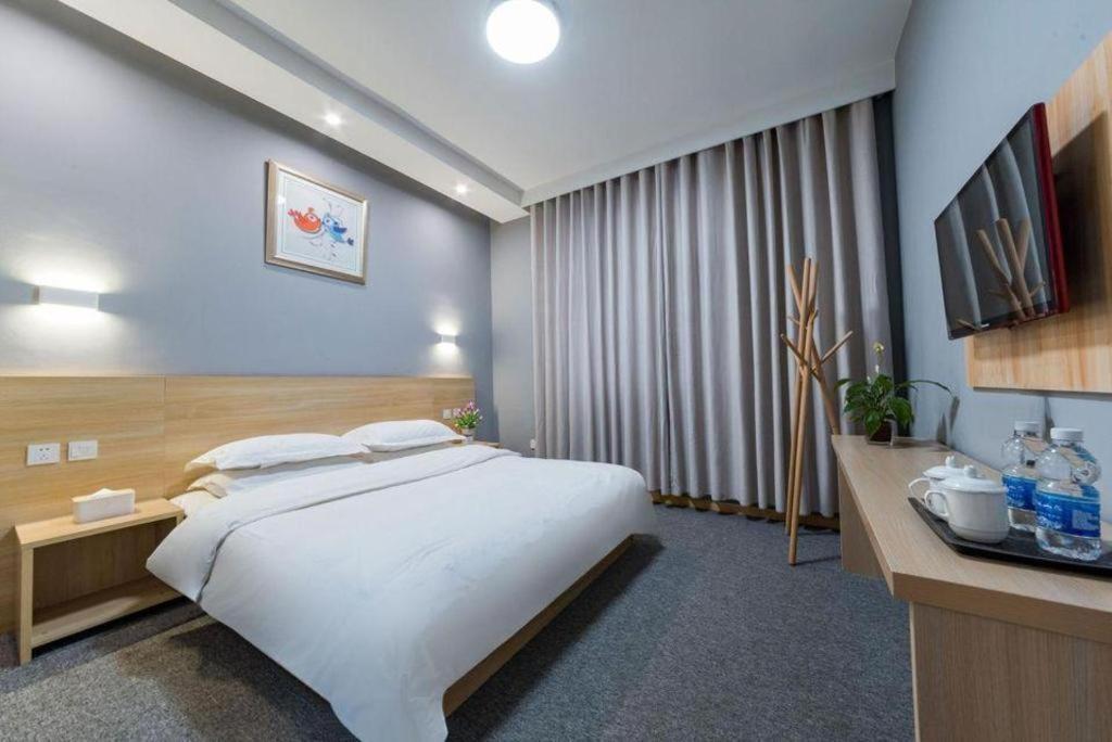 Zhaoxiangju Boutique Hotel Changshui Branch Кунмин Екстериор снимка