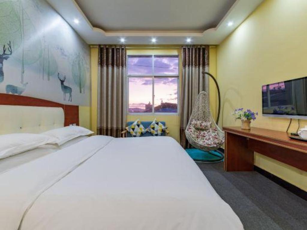 Zhaoxiangju Boutique Hotel Changshui Branch Кунмин Екстериор снимка