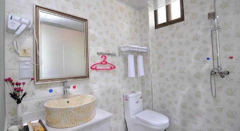 Zhaoxiangju Boutique Hotel Changshui Branch Кунмин Екстериор снимка
