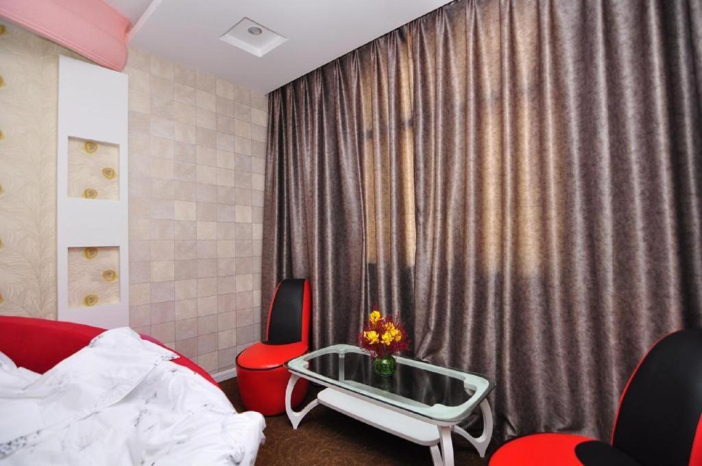 Zhaoxiangju Boutique Hotel Changshui Branch Кунмин Екстериор снимка